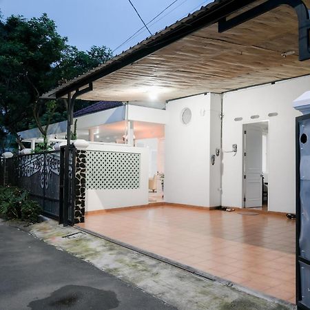 Kirana Guest House Bogor Extérieur photo