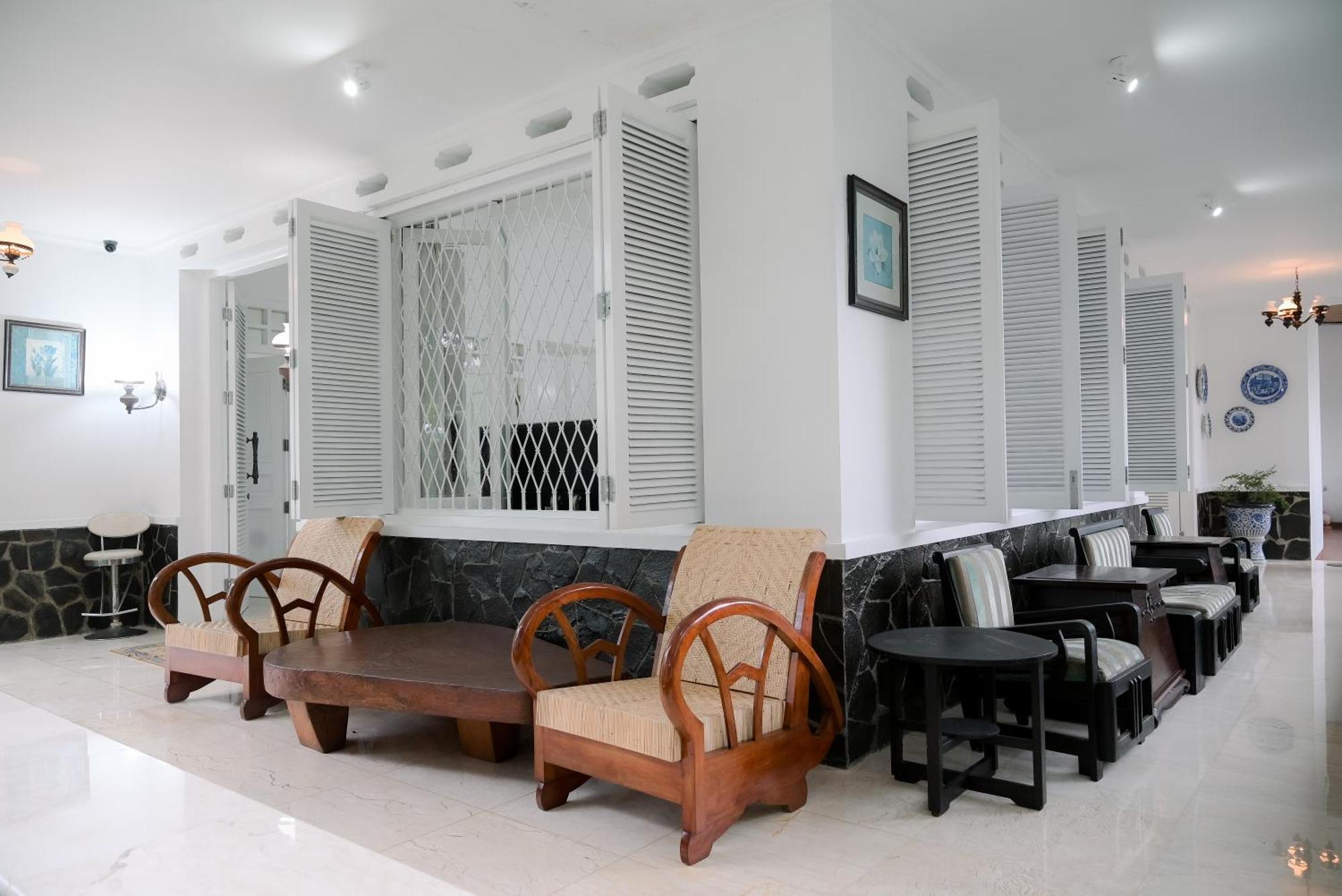 Kirana Guest House Bogor Extérieur photo